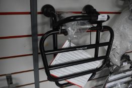 *Black Luggage Frame