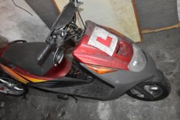 Suzuki AP50 Scooter for Spares or Repair Reg: W484 EOX