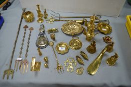 Decorative Brassware Including Toasting Forks, Hor