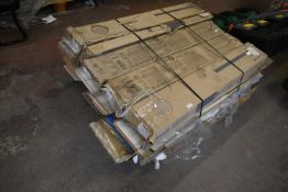 *Pallet of Assorted Laminate Flooring (salvage)