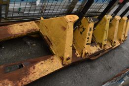 *2500kg Pallet Truck