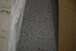 *Worktop ~305cm high x 60x4cm