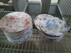 * 30 x 17cm Side Plates With Floral Design
