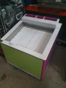 * Low Level Refrigerated Salad Bar