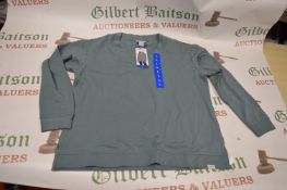 *Orvis Lady’s Classic Collection Blue V-Neck Top Size: L