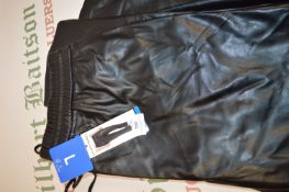 *Hilary Radley Lady’s Black Leather Look Trousers Size: L