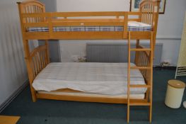 Bunkbed with Trundle Bed Under