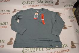 *Orvis Lady’s Classic Collection Blue V-Neck Top Size: M