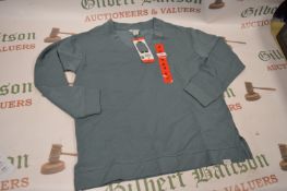 *Orvis Lady’s Classic Collection Blue V-Neck Top Size: M