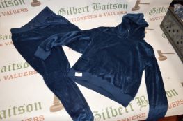 Jezzie’s Girl’s 2pc Blue Velour Lounge Set with Hood Size: XL