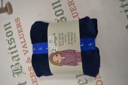 Jezzie’s Girl’s 2pc Blue Velour Lounge Set with Hood Size: L