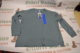 *Orvis Lady’s Classic Collection Blue V-Neck Top Size: L