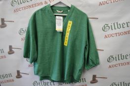 *Weatherproof Vintage Green Top Size: S