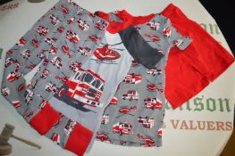 Kirkland Boy’s Pyjama Set Size: 3 years