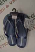 *Ipanema Navy Sandals Size: 5