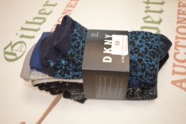 *DKNY Lady’s Socks 6pk Size: 4-7