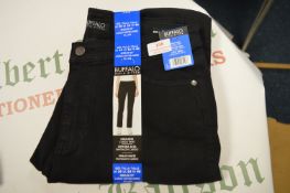 *Buffalo Lady’s Black High Rise Cargo Pants Size: 14