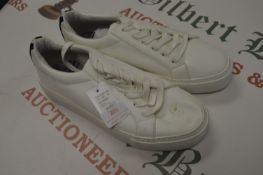 *Top Man White Shoes Size: 8