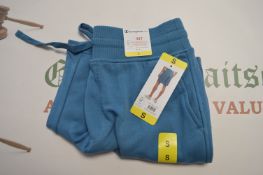 *Champion Gent’s Mountain Blue Shorts Size: S