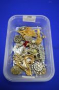 Vintage Costume Jewellery Brooches, etc.