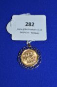 1967 Gold Full Sovereign with 9ct Gold Detachable Pendant Mount