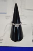 Hallmarked Platinum Ring with Single Diamond - London 2008, 6.32g, 1.01ct. Clarity VS2, Colour G
