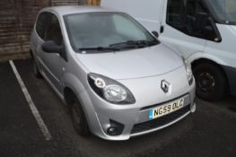 Renault Twingo Extreme 60 Reg: NG59 0LC 1149cc (V5 & Key), MOT: 16/04/2025, Date First Registered: