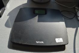 *Taylor Carbon Fibre Bathroom Scales