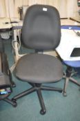 *Black Office Swivel Chair