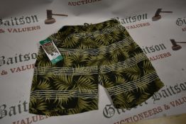 *Kirkland Gren Leaf Pattern Swim Short Size: XL