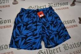 *DKNY Men’s Swim Shorts Size: M