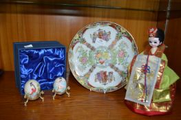 Pair of Hand Painted Oriental Eggs, Decorative Pla