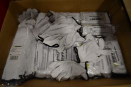 *Box of White Mixed Fibre Gloves