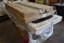 *Two 2700x700 White Baths, and Two 1200x800 Shower Trays