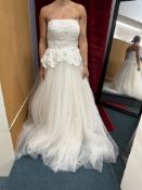 *Davita Ivana Wedding Gown Size: 14 RRP: £1650