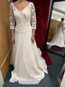 *Sassi Holford Ellenor Wedding Gown Size: 12 RRP: £2320