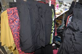 *DKNY Black Swim Shorts Size: M