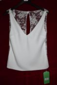 *Elena Ferrara Rosa Lace Top Size: 10 RRP: £510
