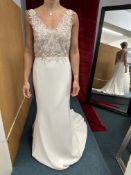 *Elena Ferrara Jasmine Blossom Wedding Gown Size: 12 RRP: £1850
