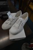 *Pair of Superga Men’s White Shoes Size: 9.5