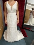 *Elena Ferrara Willow Ivory Wedding Gown in Embroidered Lace & Crepe Size: 14 RRP: £1840