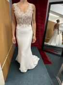 *Elena Ferrara Jazmin Wedding Gown Size: 10