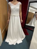 *Bianco Evento Amelia Satin Wedding Gown Size: 14 RRP: £880