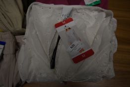 *Elle White Dress Size: M