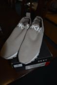 *Pair of DKNY Ashton Slip Shoes Size: 4