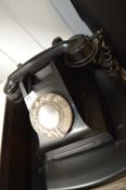 *Vintage Bakelite Telephone