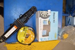 *Ring Tyre Repair Kit, Two Rope, Scissor Jack, etc.