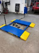 *E4G MR10TD 3000kg Hydraulic Car Lift with Control Unit, YoM: 2022