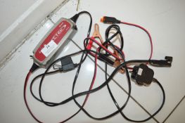 *CTech XC08 Battery Charger