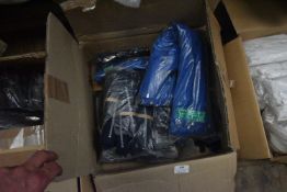 *Quantity of Assorted Zips